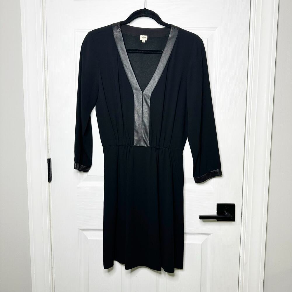 Aritzia Wilfred Black Crepe Faux Leather Trim Long Sleeve Dress Size 6